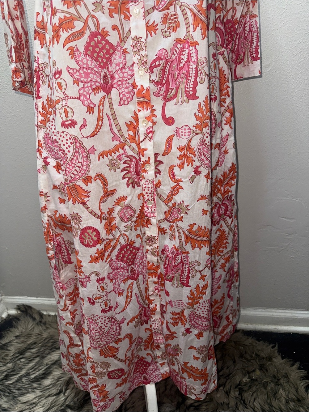 Roller Rabbit White Maxi Dress with Pink & Orange Floral Print - Picture 3 of 7
